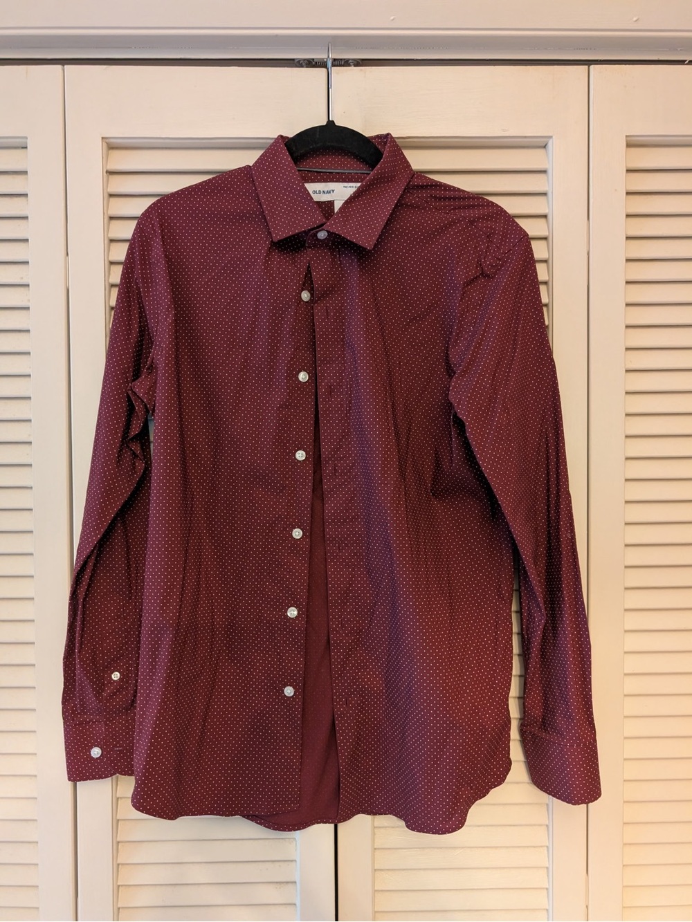 Old Navy Men’s Burgundy Microdot Button-Up Shirt - Slim Fit